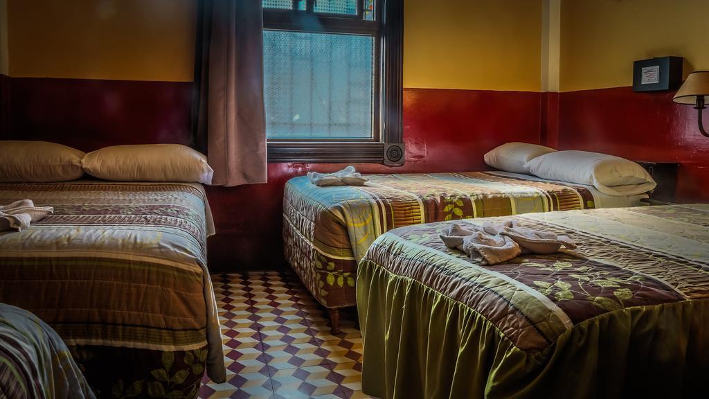 Hotel Ajau グアテマラシティ エクステリア 写真