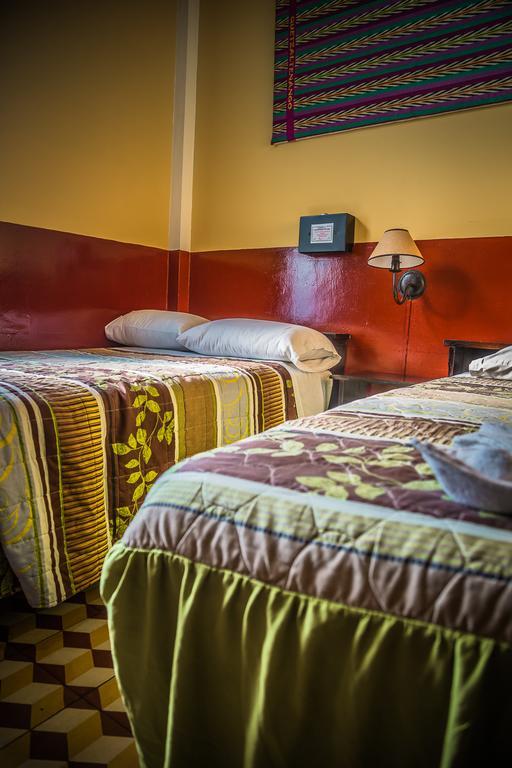 Hotel Ajau グアテマラシティ エクステリア 写真
